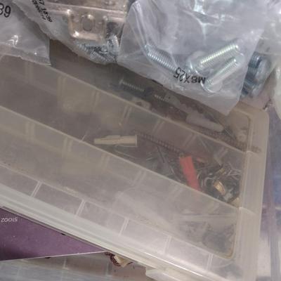 Contents Shop and Garage Hardware