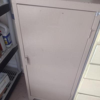 Metal Storage Cabinet (No Contents)