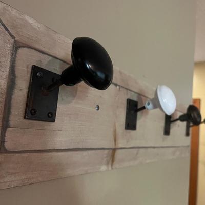 Door Knob Wall Mount Coat Rack (D-MG)