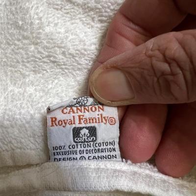 Black & White Checked Bathroom Accessories & Towels (PB-RG)