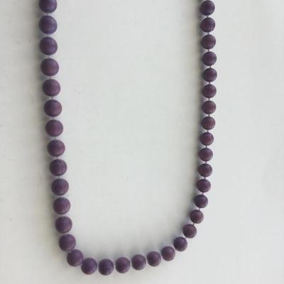 Purple beaded fashion necklace