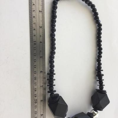 Vintage clasp black statement necklace