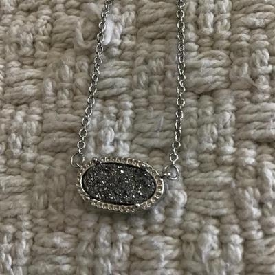 Kendra Scott Elisa Silver pendant necklace
