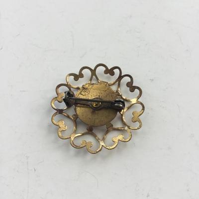 Gold tone vintage pin