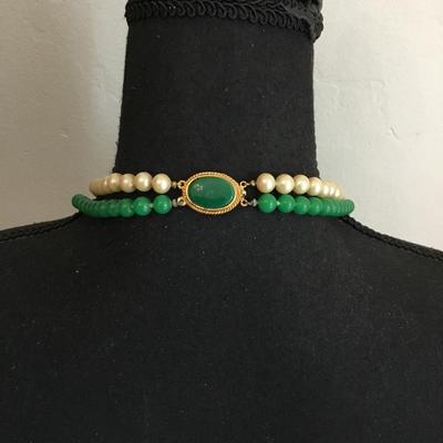 Beautiful, vintage hand knotted art, deco, green glass or jade type faux pearl necklace. Very beautiful very nice.