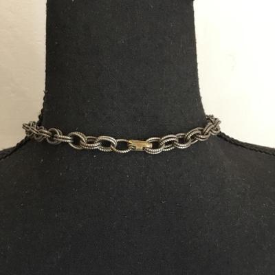 Beautiful vintage faux, jade stone pendant statement, necklace