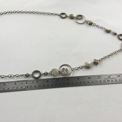 KR marked beautiful unique necklace