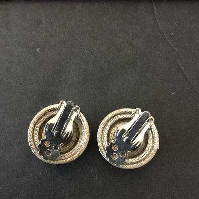 Vintage brushed silver tone starburst clip on earrings
