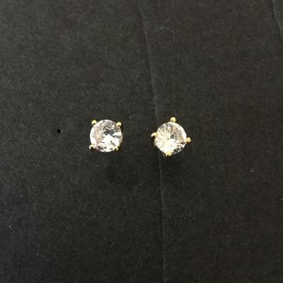 Beautiful gold tone crystal stud earrings