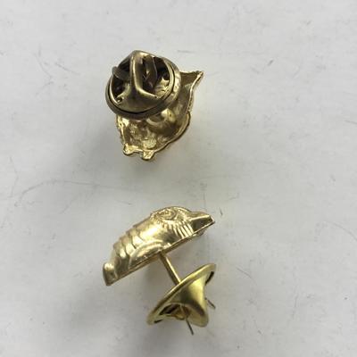 Gold tone owl push pin