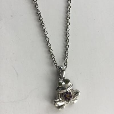 Disney marked frog fashion necklace