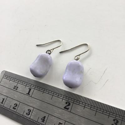 Purple stone type fashion earrings