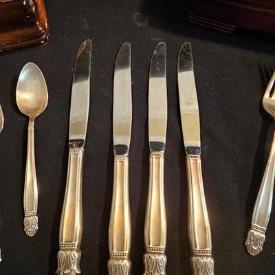 225pc Set 1938 Holmes & Edward's 'Danish Princess' Silverplate Flatware & Cases (DR-JS)