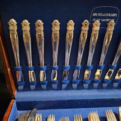 225pc Set 1938 Holmes & Edward's 'Danish Princess' Silverplate Flatware & Cases (DR-JS)