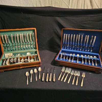 225pc Set 1938 Holmes & Edward's 'Danish Princess' Silverplate Flatware & Cases (DR-JS)