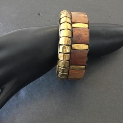 Beautiful, vintage brass, chunky wooden inlay Bengal bracelet very nice