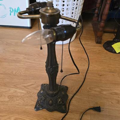Metal lamp