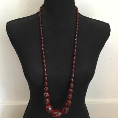 Beautiful vintage red amber faux glass bead necklace