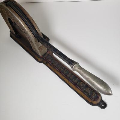 Sale Photo Thumbnail #570