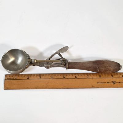 LOT 27K: Vintage Soda Fountain Straw Dispenser Along w/3 Soda Fountain Glasses, Wood Handle Ice Cream Scooper & Walt Disney World -...