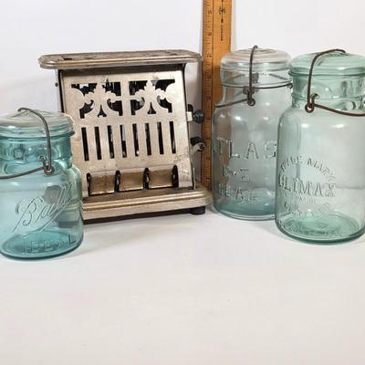 LOT 48K: Antique/Vintage Universal Landers, Frary & Clark Electric Toaster W/3 Wire Bail Closure Blue-Green Glass Canning Jars