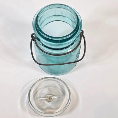 LOT 48K: Antique/Vintage Universal Landers, Frary & Clark Electric Toaster W/3 Wire Bail Closure Blue-Green Glass Canning Jars