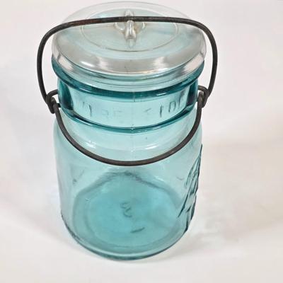 LOT 48K: Antique/Vintage Universal Landers, Frary & Clark Electric Toaster W/3 Wire Bail Closure Blue-Green Glass Canning Jars