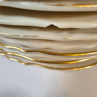 LOT 49K: Vintage Westvale Syracuse China, Made In America Dishes, Creamer Set, Platters, Bowls & Attached Gravy Boat