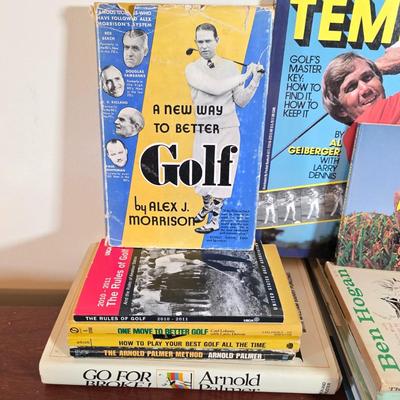 LOT 51K: Vintage Books For The Beginner & Long Time Golfer, Along With A Magnetic Calaway Hat Clip/Ball Marker, A Titleist Divot...