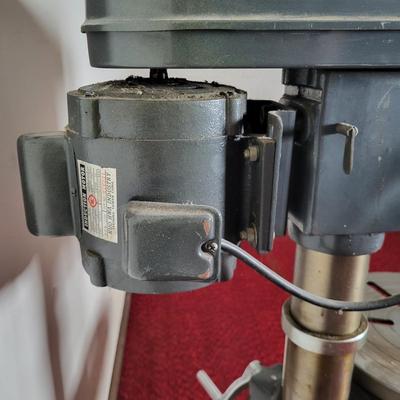 LOT 76B: Cummins Nine Speed Heavy Duty Drill Press