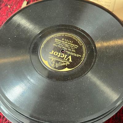 LOT 79B: Early Vintage RCA & Columbia 8” Vinyl Records