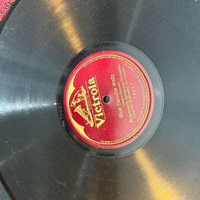 LOT 80B: Vintage 12” Vinyl Record Collection: Victrola, Chest Records & Columbia