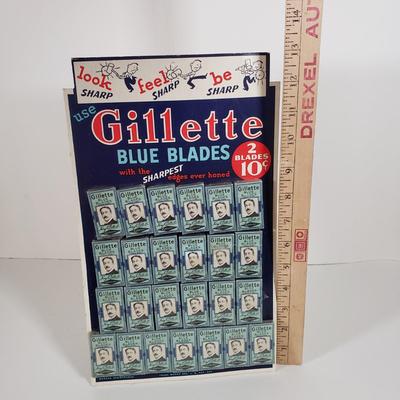 LOT 82X: Vintage Gillette Blue Blades Countertop Advertising Display with 25 Original Packs