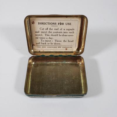 LOT 88X: Vintage Rolls Razor, EX Lax and Terpoflor Tins