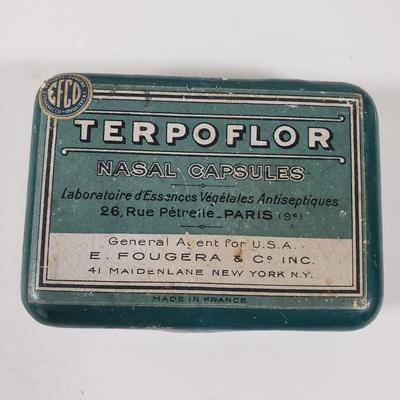 LOT 88X: Vintage Rolls Razor, EX Lax and Terpoflor Tins