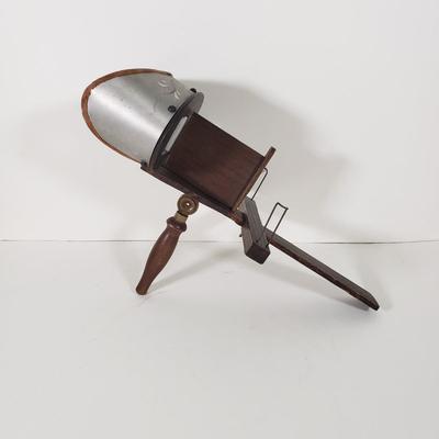 LOT 90X: Antique Stereoscope Viewer and Contack Parker Bros Game
