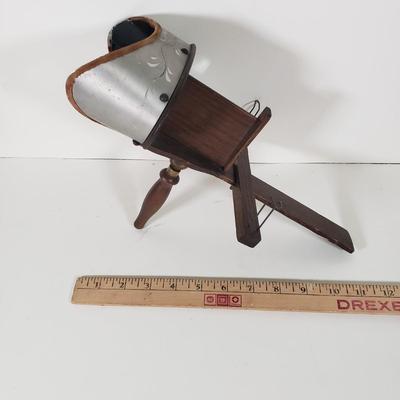 LOT 90X: Antique Stereoscope Viewer and Contack Parker Bros Game