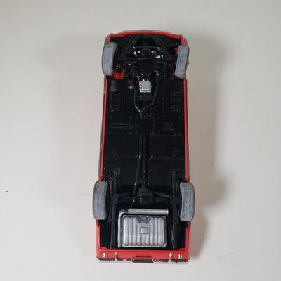 LOT 93X: 1964 Ford Mustang Franklin Mint Precision Model Car