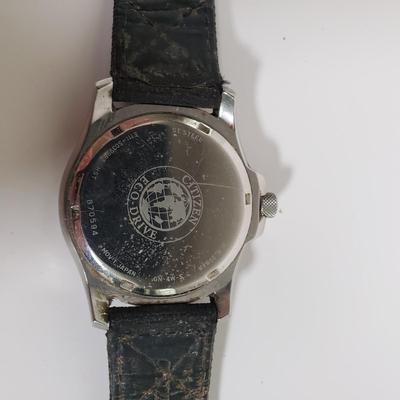 LOT 94X: Citizen Eco-Drive WR200 Mens Watch