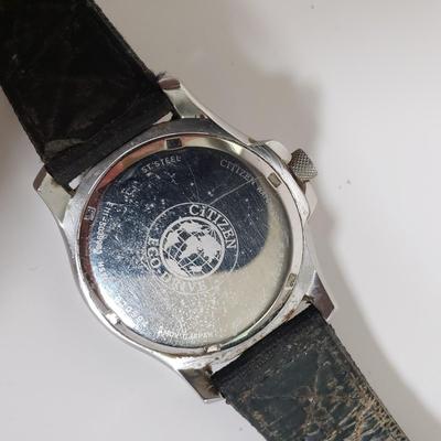 LOT 94X: Citizen Eco-Drive WR200 Mens Watch