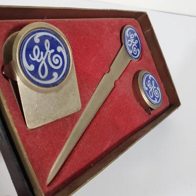 LOT 96X: GE Collectors Items; Zippo Tape Measure, Service Items, and More