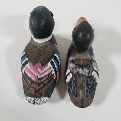 LOT 97X: Penn Surfmaster, Gold Number Game, Pocket Knife, Hand Painted Ducks, and More