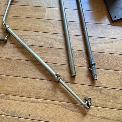 LOT 104H: Edison Phonograph Horn Rods & Mechanism for Phonographs