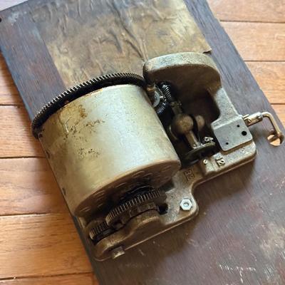 LOT 104H: Edison Phonograph Horn Rods & Mechanism for Phonographs