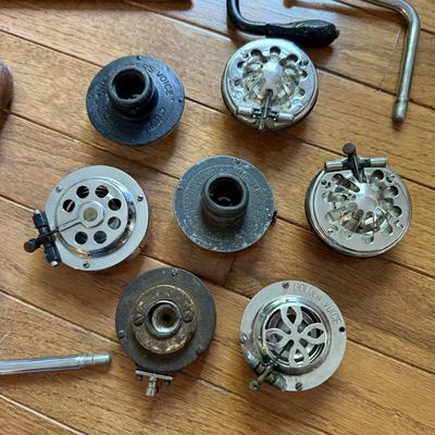 LOT 105K: Phonograph/Gramophone Parts: HMV, Nissan, Golden Voice Reform Sound Boxes (Reproducer) & Cranks