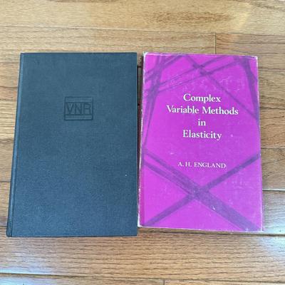 LOT 109F: Mechanical Engineering, Physics & Invention Books (1970s-1990s)