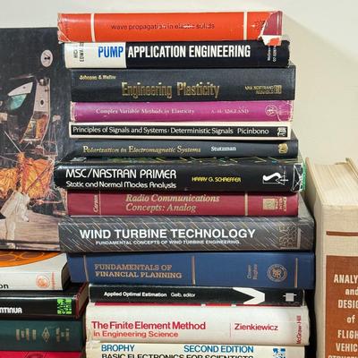 LOT 109F: Mechanical Engineering, Physics & Invention Books (1970s-1990s)