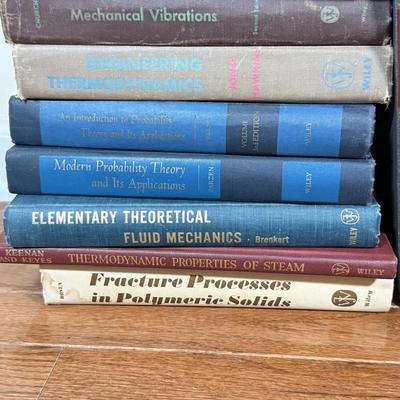 LOT 112F: 1960s Books on Mechanical Engineering, Scientific Theories, Fluid Mechanics & More