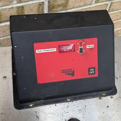 LOT 126P: Electric & Charcoal Smokers