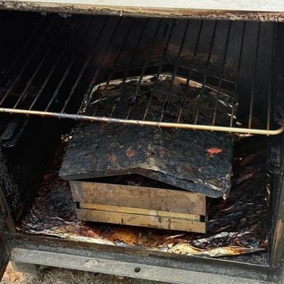 LOT 126P: Electric & Charcoal Smokers